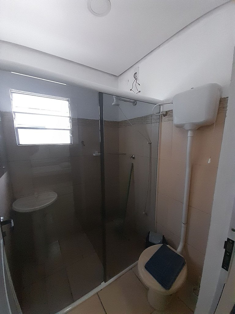 QUITINETE ECONOMICO com garagem CENTRAL