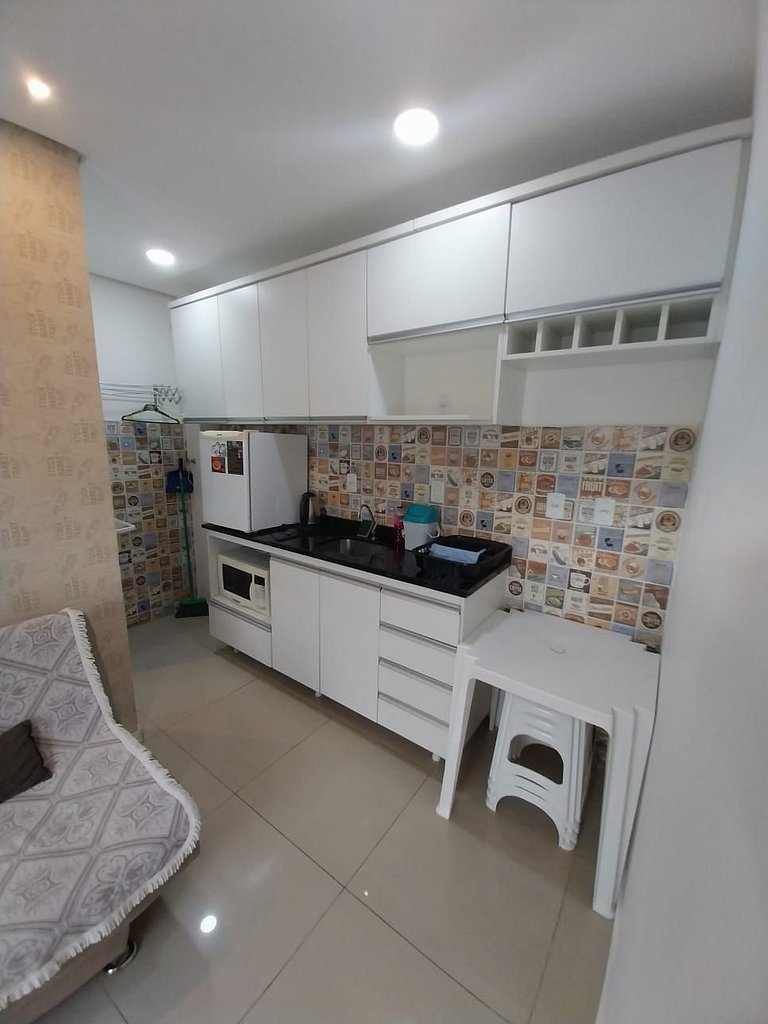 QUITINETE EXECUTIVO com garagem CENTRAL