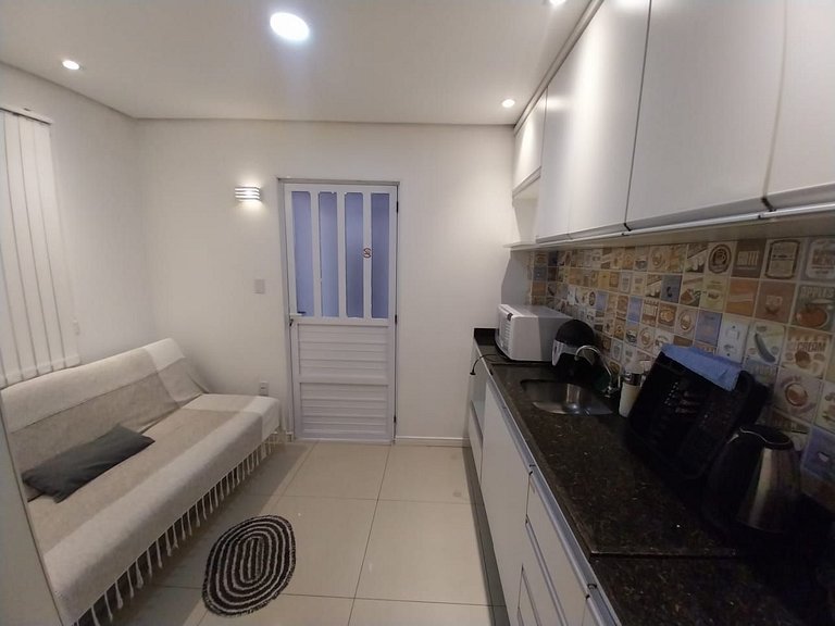 QUITINETE EXECUTIVO com garagem CENTRAL