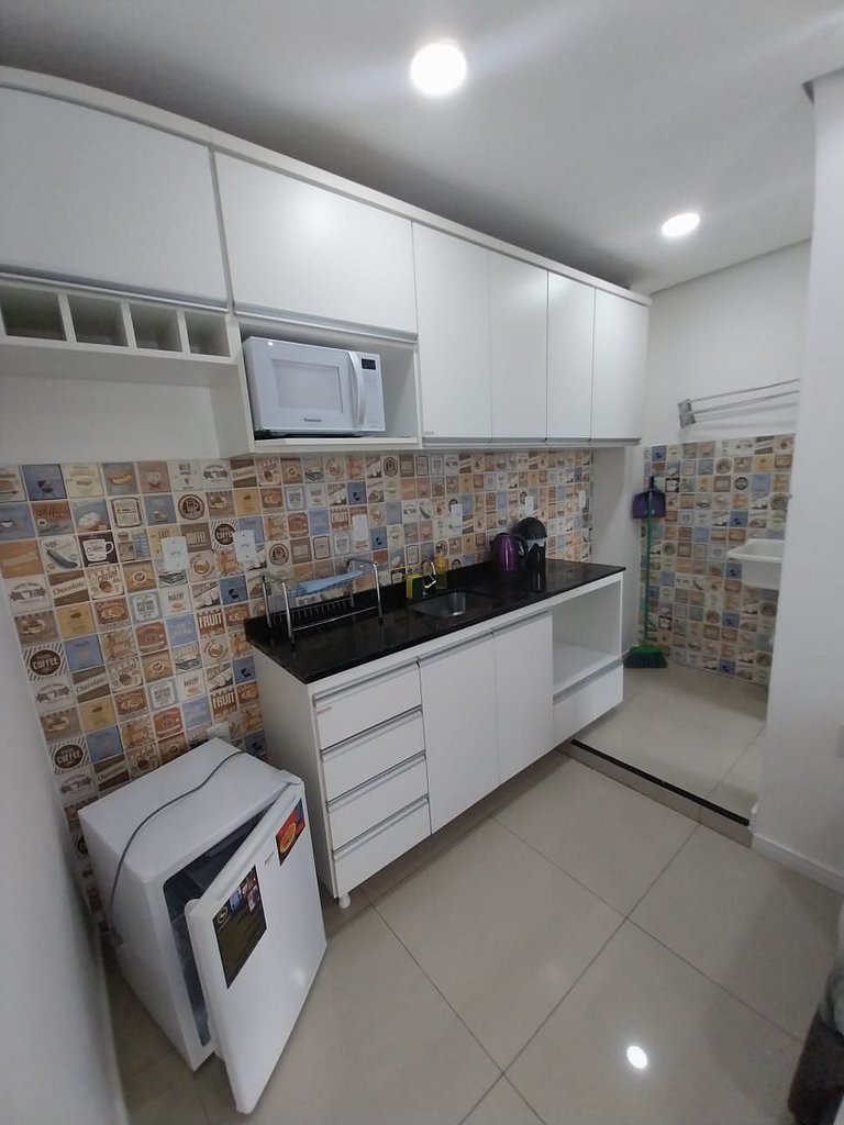 QUITINETE EXECUTIVO com garagem CENTRAL