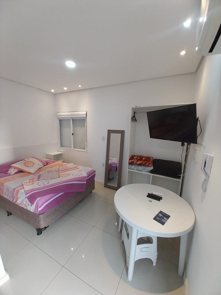QUITINETE EXECUTIVO com garagem CENTRAL